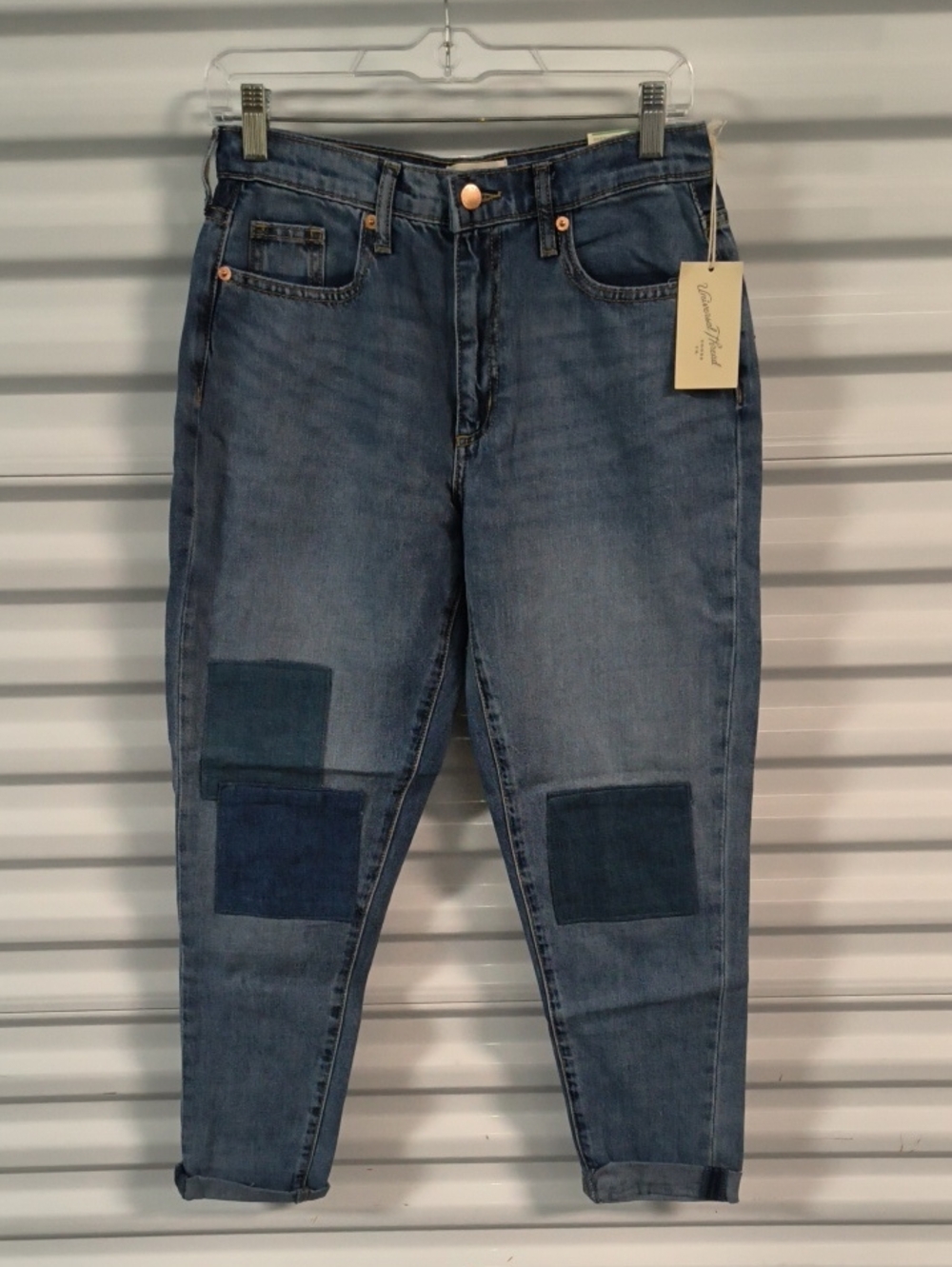 Universal Threads Boyfriend Slim Hip & Thigh Tapered Leg Women's Jeans 00/24R